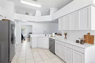 19619 Bergenfeld Dr, Land O Lakes, FL 34638 - Photo 16