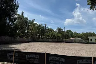 3531 Dr Mlk Jr Dr, Saint Petersburg, FL 33704 - Photo 8