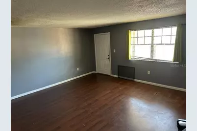 12406 Hibiscus Oak Place #202, Tampa, FL 33612 - Photo 4