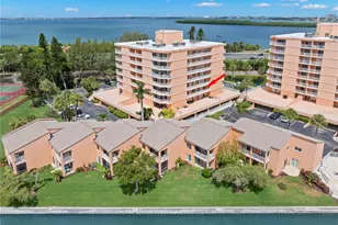 7432 Sunshine Skyway Ln S, Saint Petersburg, FL 33711 - Photo 32