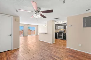 7432 Sunshine Skyway Ln S, Saint Petersburg, FL 33711 - Photo 16