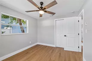 2171 Pocahontas Dr, Largo, FL 33774 - Photo 12