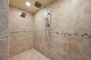 9801 Compass Point Way, Tampa, FL 33615 - Photo 60
