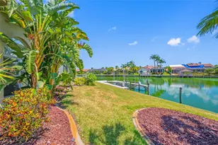 9801 Compass Point Way, Tampa, FL 33615 - Photo 8