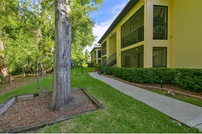 3301 Crystal Court E #O, Palm Harbor, FL 34685 - Photo 2