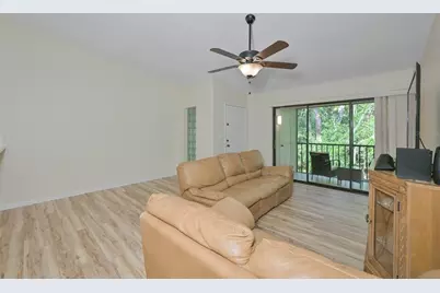 3301 Crystal Court E #O, Palm Harbor, FL 34685 - Photo 10