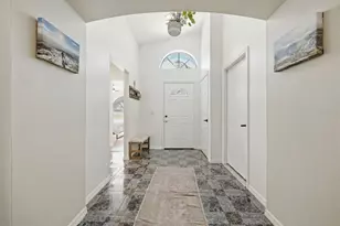 10201 Allenwood Dr, Riverview, FL 33569 - Photo 4
