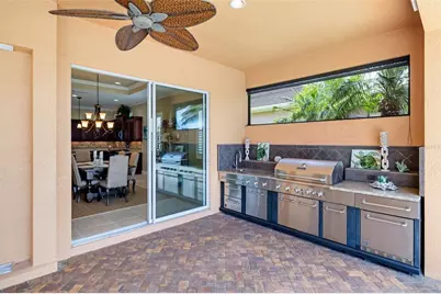 5216 Lake Overlook Avenue, Bradenton, FL 34208 - Photo 4