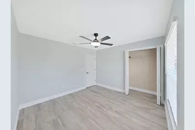 1025 Lake Avoca Place, Tarpon Springs, FL 34689 - Photo 40