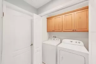 1025 Lake Avoca Pl, Tarpon Springs, FL 34689 - Photo 28