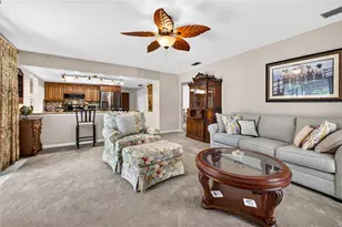 910 Hillside Dr, Lutz, FL 33549 - Photo 14
