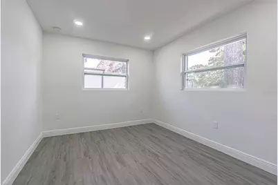558 Clearwater Largo Road N #1, Largo, FL 33770 - Photo 8