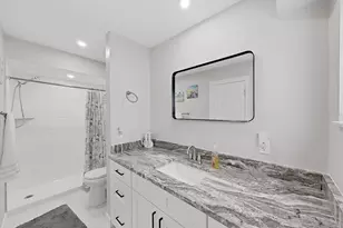 1004 Peninsula Ave, Tarpon Springs, FL 34689 - Photo 40