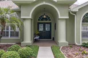 12215 Woodlands Cir, Dade City, FL 33525 - Photo 8