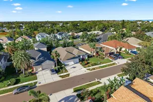4882 W Breeze Cir, Palm Harbor, FL 34683 - Photo 50