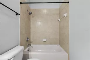 15814 Starling Water Dr, Lithia, FL 33547 - Photo 32