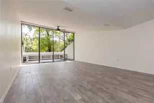1511 S Bay Villa Pl, Tampa, FL 33629 - Photo 12