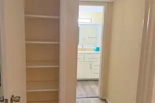 8605 Huron Ct, Tampa, FL 33614 - Photo 12