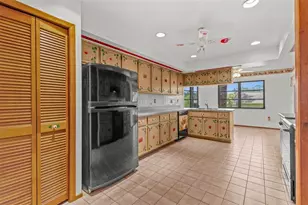 505 Village Oak Dr, Tarpon Springs, FL 34689 - Photo 12