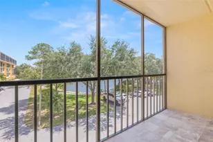 5817 Park St N, Saint Petersburg, FL 33709 - Photo 6