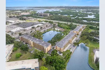 5817 Park Street N #302, Saint Petersburg, FL 33709 - Photo 1