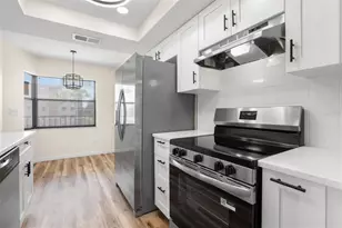 5817 Park St N, Saint Petersburg, FL 33709 - Photo 10