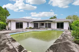 5362 Shalley Cir W, Fort Myers, FL 33919 - Photo 48
