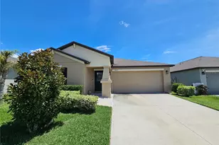 10005 Rose Petal Pl, Riverview, FL 33578 - Photo 2