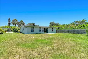 114 Revere St NW, Port Charlotte, FL 33952 - Photo 32