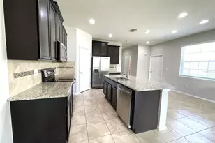 8751 Turnstone Haven Pl, Tampa, FL 33619 - Photo 2