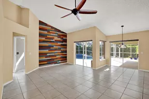 631 House Wren Cir, Palm Harbor, FL 34683 - Photo 14
