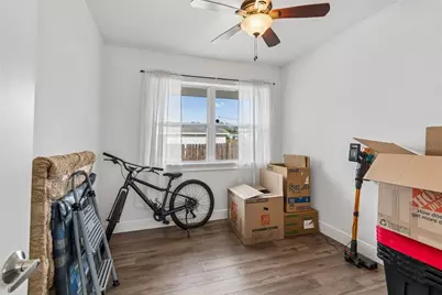 4339 58th Avenue N, Saint Petersburg, FL 33714 - Photo 16