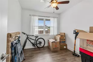 4339 58th Ave N, Saint Petersburg, FL 33714 - Photo 16