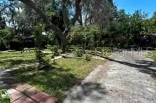 5112 E 122nd Ave, Tampa, FL 33617 - Photo 18