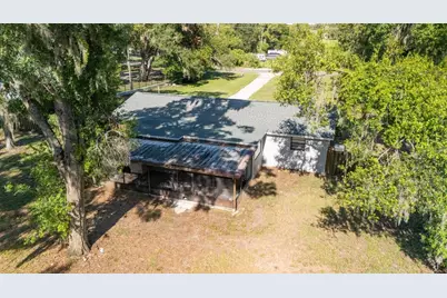 8214 Valrie Lane, Riverview, FL 33569 - Photo 12