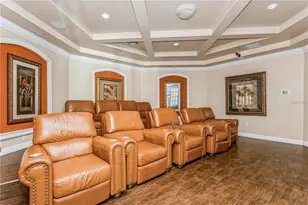 2265 Portofino Pl, Palm Harbor, FL 34683 - Photo 8