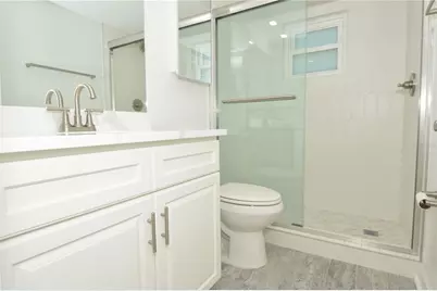 4700 Cove Circle #107, Saint Petersburg, FL 33708 - Photo 36