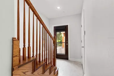 905 Villa Venicia Way, Tampa, FL 33606 - Photo 38