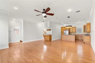 905 Villa Venicia Way, Tampa, FL 33606 - Photo 8