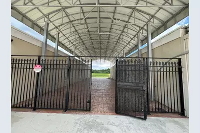 11734 Jefferson Road, Thonotosassa, FL 33592 - Photo 10