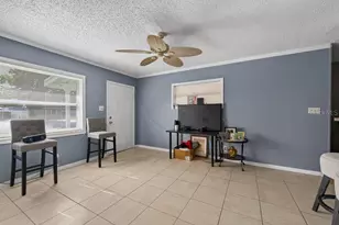 5205 S 82nd St, Tampa, FL 33619 - Photo 4
