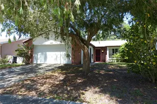 2528 Elderberry Dr, Clearwater, FL 33761 - Photo 2