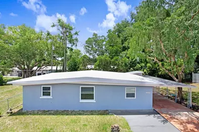 39038 Heath Drive, Zephyrhills, FL 33542 - Photo 2