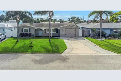 12804 2nd Isle, Hudson, FL 34667 - Photo 2