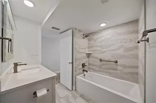 4141 Bayshore Blvd, Tampa, FL 33611 - Photo 18