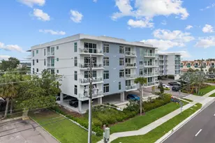 415 Island Way, Clearwater Beach, FL 33767 - Photo 4