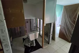 105 Island Way, Clearwater Beach, FL 33767 - Photo 22