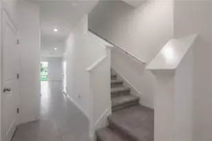 16701 Maude Dr, Wimauma, FL 33598 - Photo 6