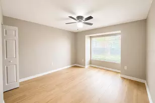 203 Lake Parsons Green, Brandon, FL 33511 - Photo 6