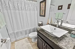 5805 Watercolor Dr, Lithia, FL 33547 - Photo 16